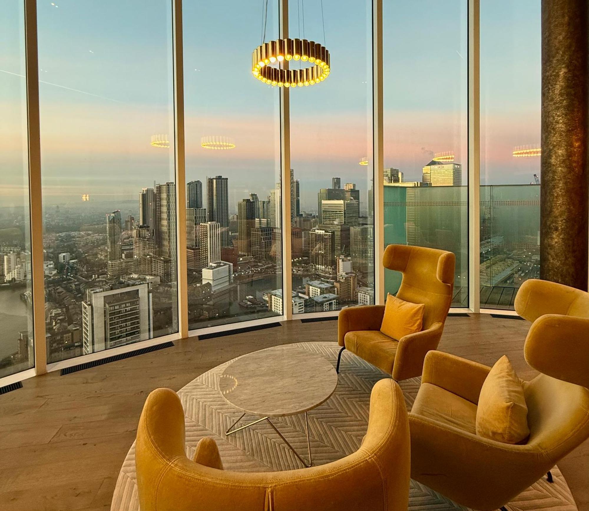 Luxury Modern 2 Bed Flat With Balcony And City View - Canary Wharf City Center Londra Exterior foto